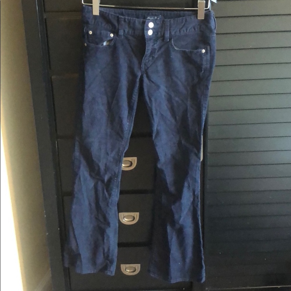 American Eagle Stretch navy Corduroy Pant